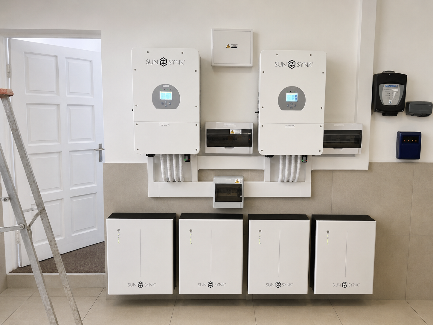 2 x 8kW Sunsynk Inverters in Parallel installation in Westrand